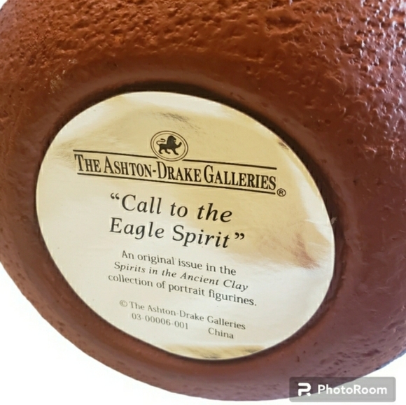 Eagle Spirit Decor Native Indian Clay Vase Mint VTG Ashton Drake 💜 - Picture 13 of 14